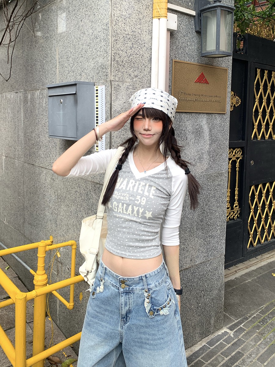 Street Fashion Korean Girl - 여름 폴카 도트 스플라이스 V넥 미디