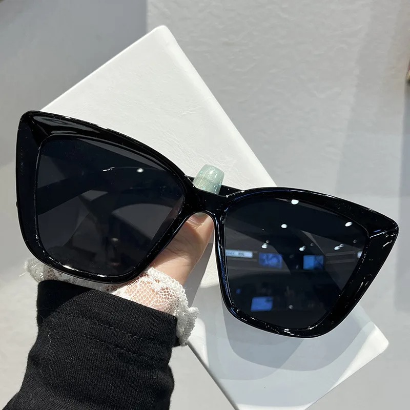 여성을위한 트렌디 한 고양이 눈 선글라스 레트로 스퀘어 - Street Fashion Glasses 리뷰 및 가격